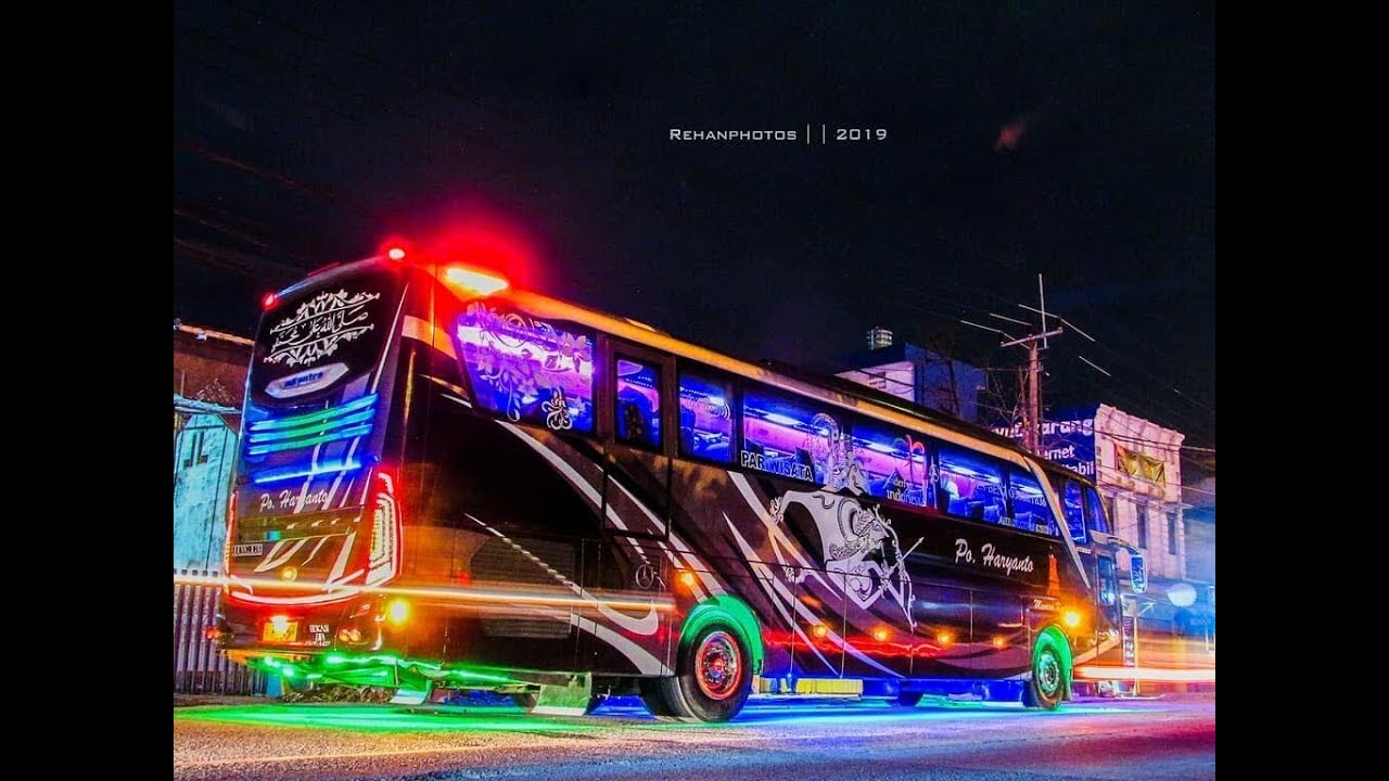 Detail Wallpaper Bus Malam Nomer 19