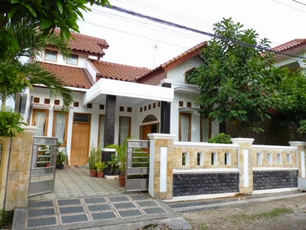 Detail Rumah Pakai Batu Alam Nomer 44