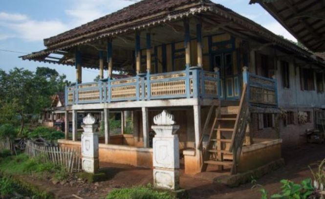 Detail Rumah Panggung Berasal Dari Nomer 51