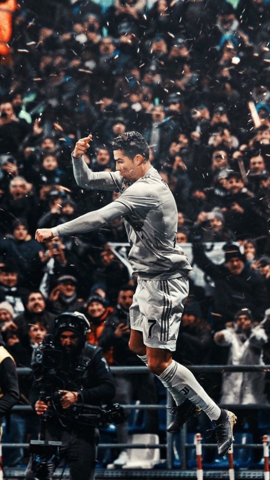 Detail Wallpaper Cristiano Ronaldo Hd Nomer 19