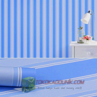 Detail Wallpaper Dinding Biru Nomer 5