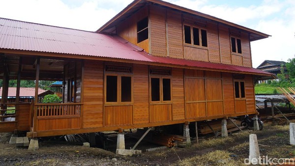 Detail Rumah Panggung Manado Nomer 17