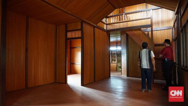 Detail Rumah Panggung Manado Nomer 23