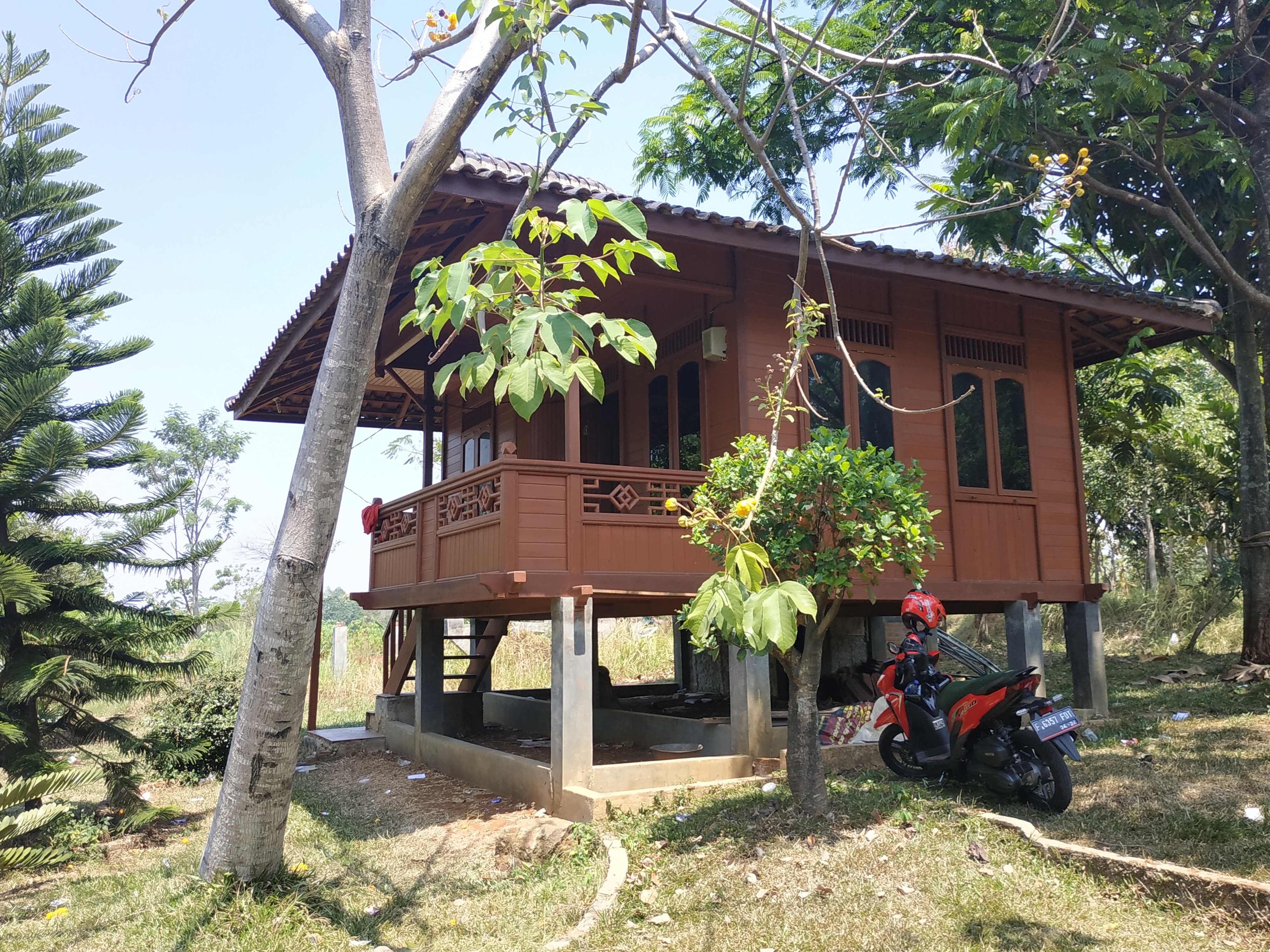 Detail Rumah Panggung Manado Nomer 31