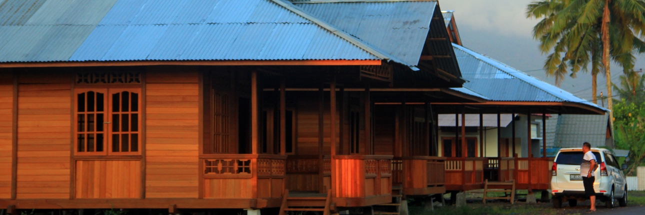 Detail Rumah Panggung Minahasa Nomer 39