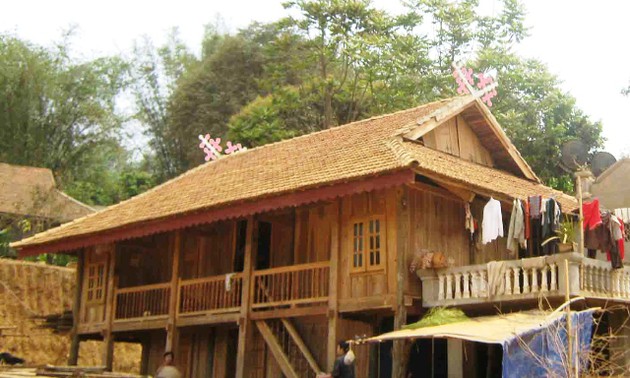 Detail Rumah Panggung Tradisional Nomer 27