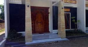 Detail Rumah Pintu Gebyok Batu Alam Nomer 11