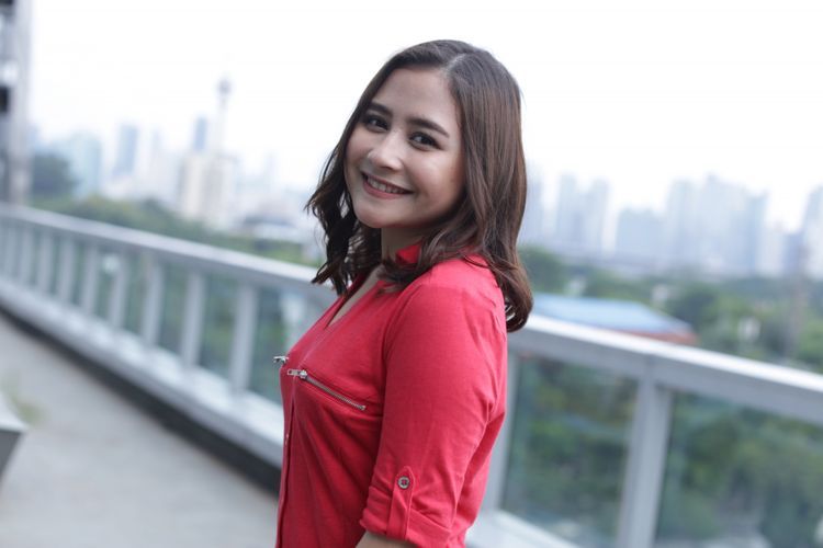 Detail Rumah Prilly Latuconsina Di Jakarta Nomer 41