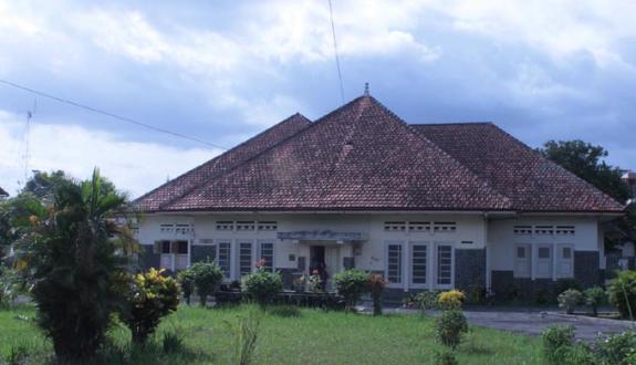 Detail Rumah Puan Maharani Nomer 7