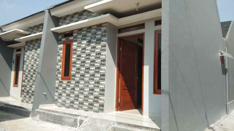Detail Rumah Ready Stock Di Tangerang Selatan Nomer 29