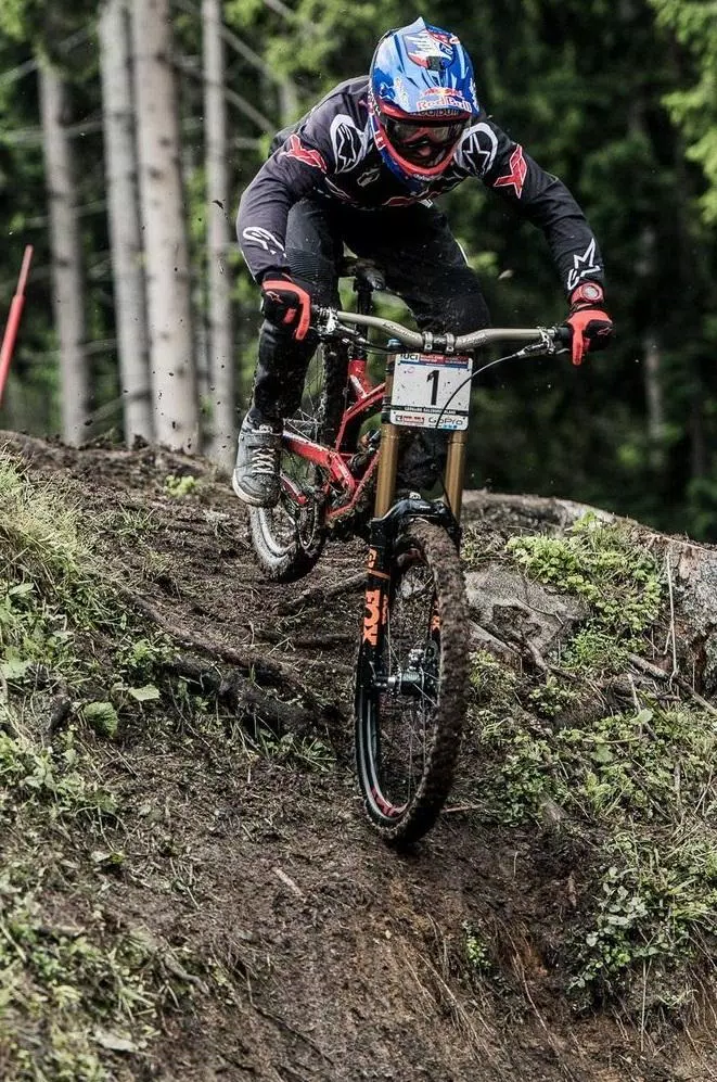 Detail Wallpaper Downhill Nomer 47
