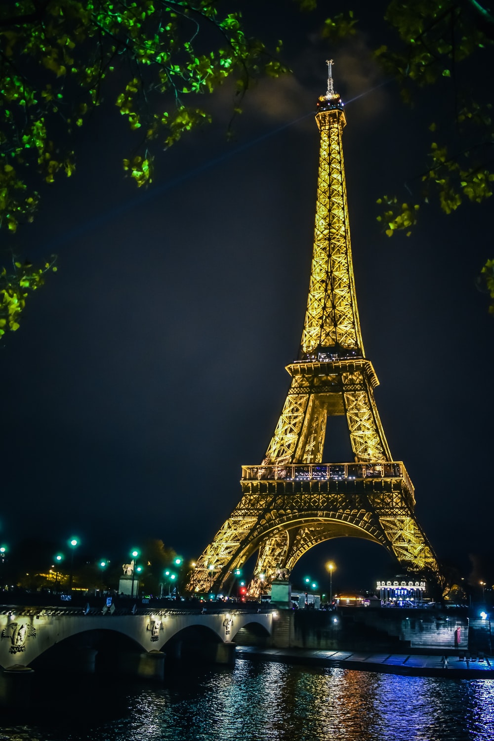Wallpaper Eiffel Tower - KibrisPDR