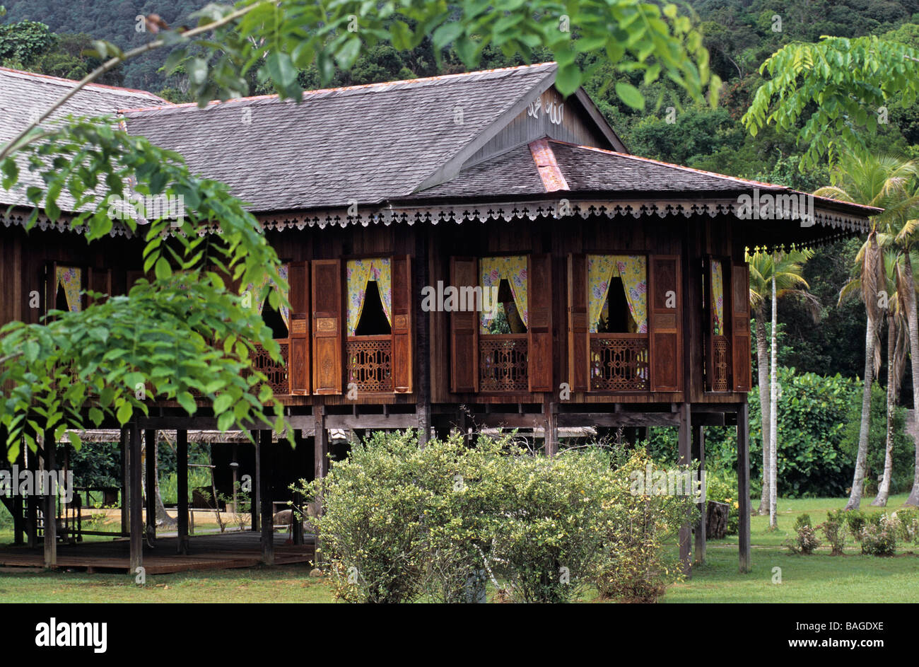 Detail Rumah Rumah Di Malaysia Nomer 47