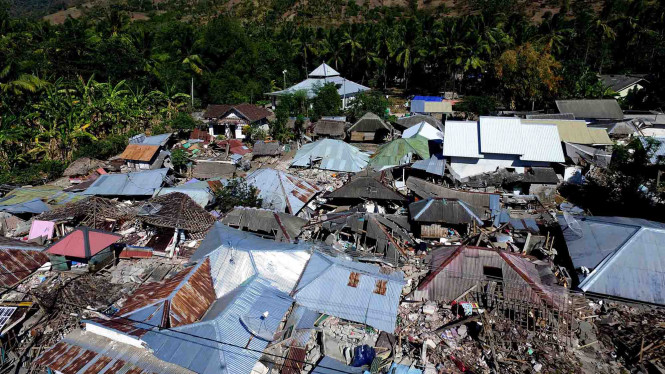 Detail Rumah Rusak Gempa Lombok Nomer 19