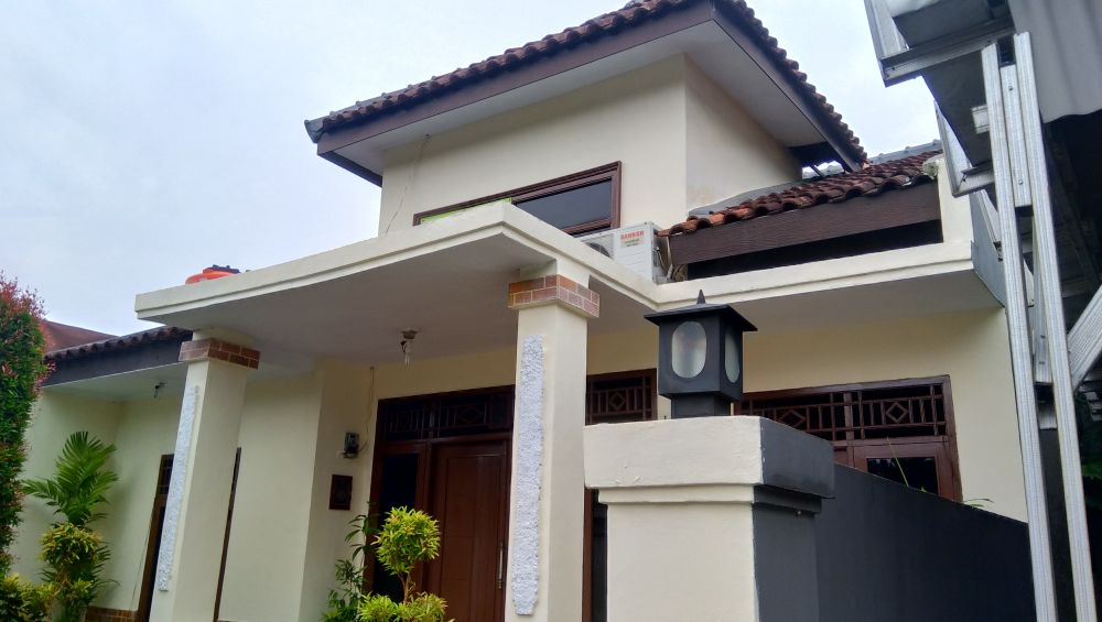 Detail Rumah Sakit Di Graha Raya Nomer 23