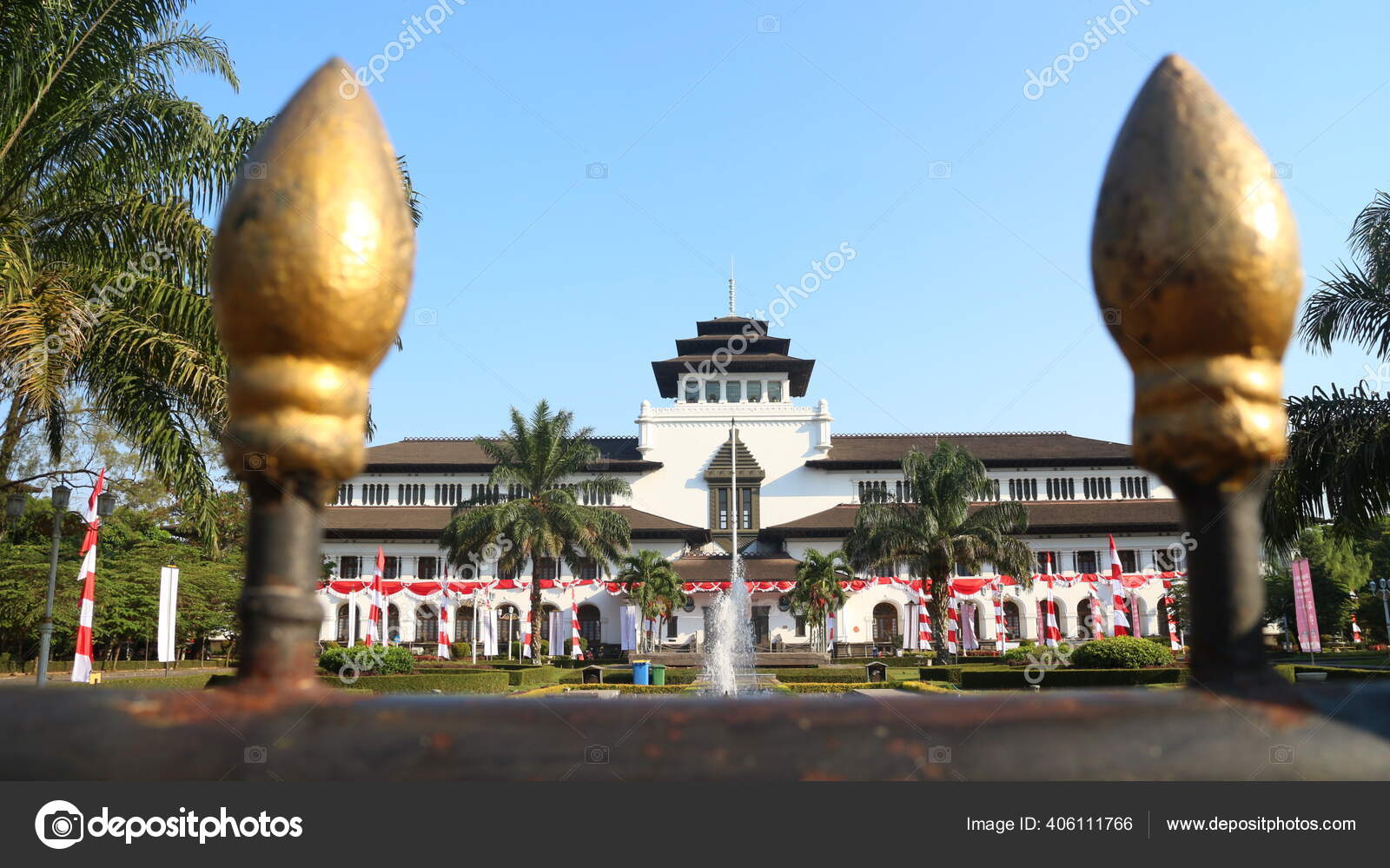 Detail Wallpaper Gedung Sate Nomer 56