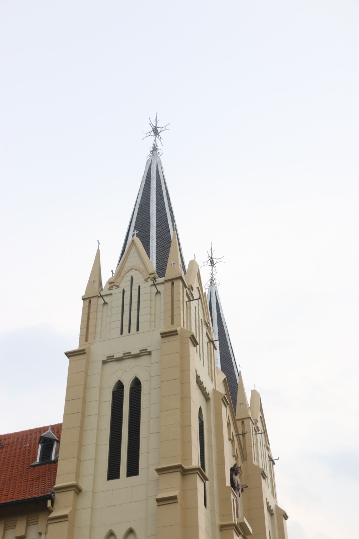 Detail Wallpaper Gereja Katolik Nomer 2