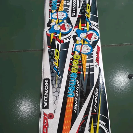 Detail Doraemon Hitam Nomer 43