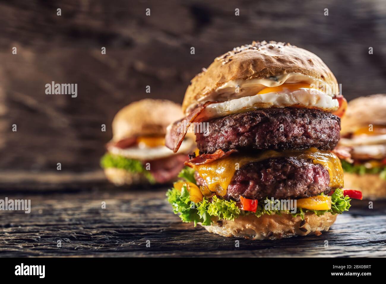 Detail Double Beef Burger Nomer 12