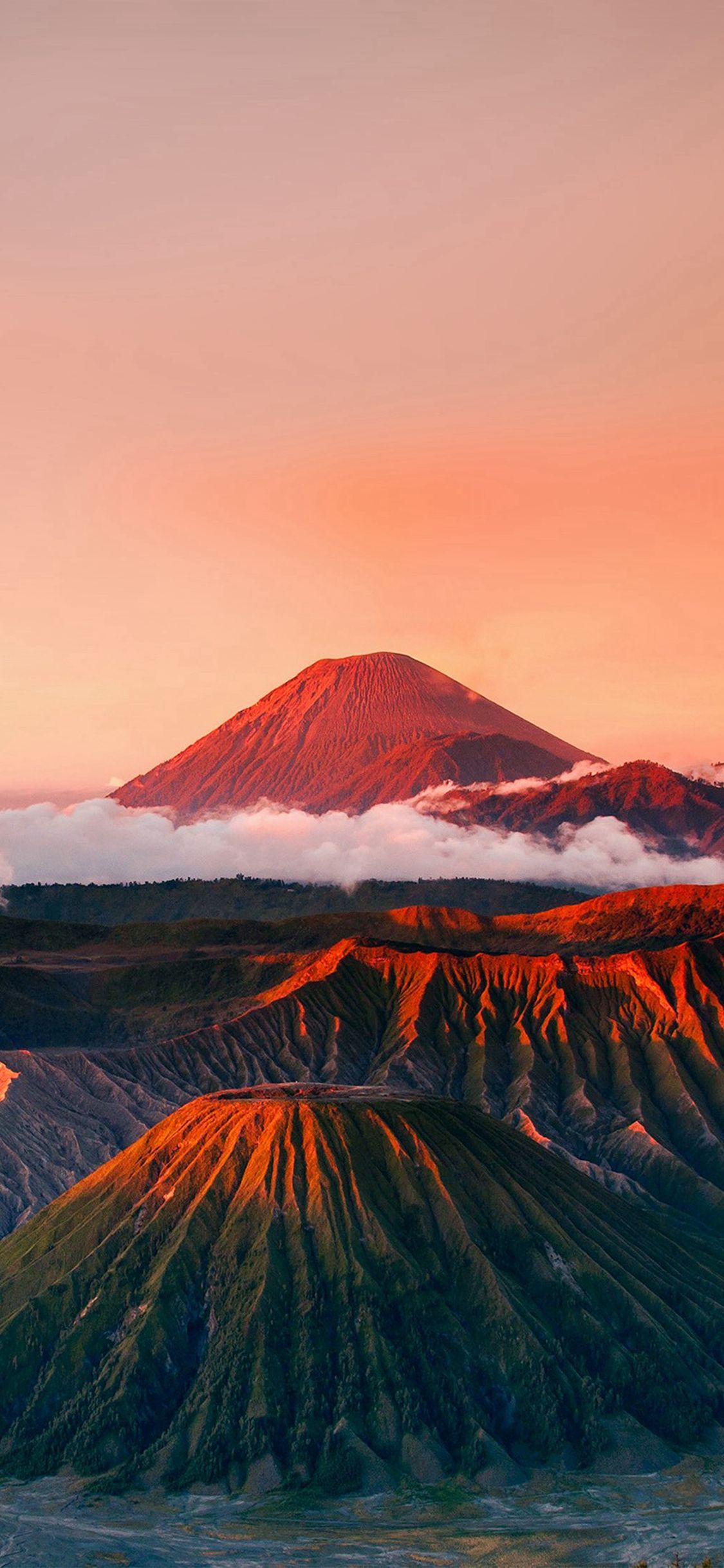 Detail Wallpaper Gunung Indonesia Nomer 18