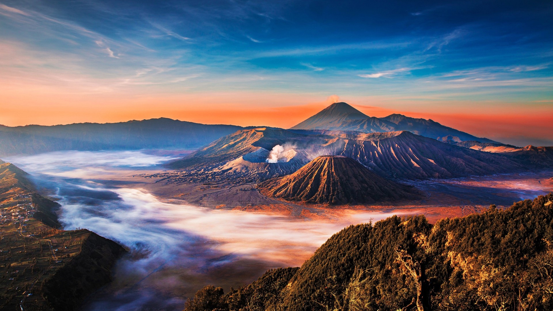 Detail Wallpaper Gunung Indonesia Nomer 36