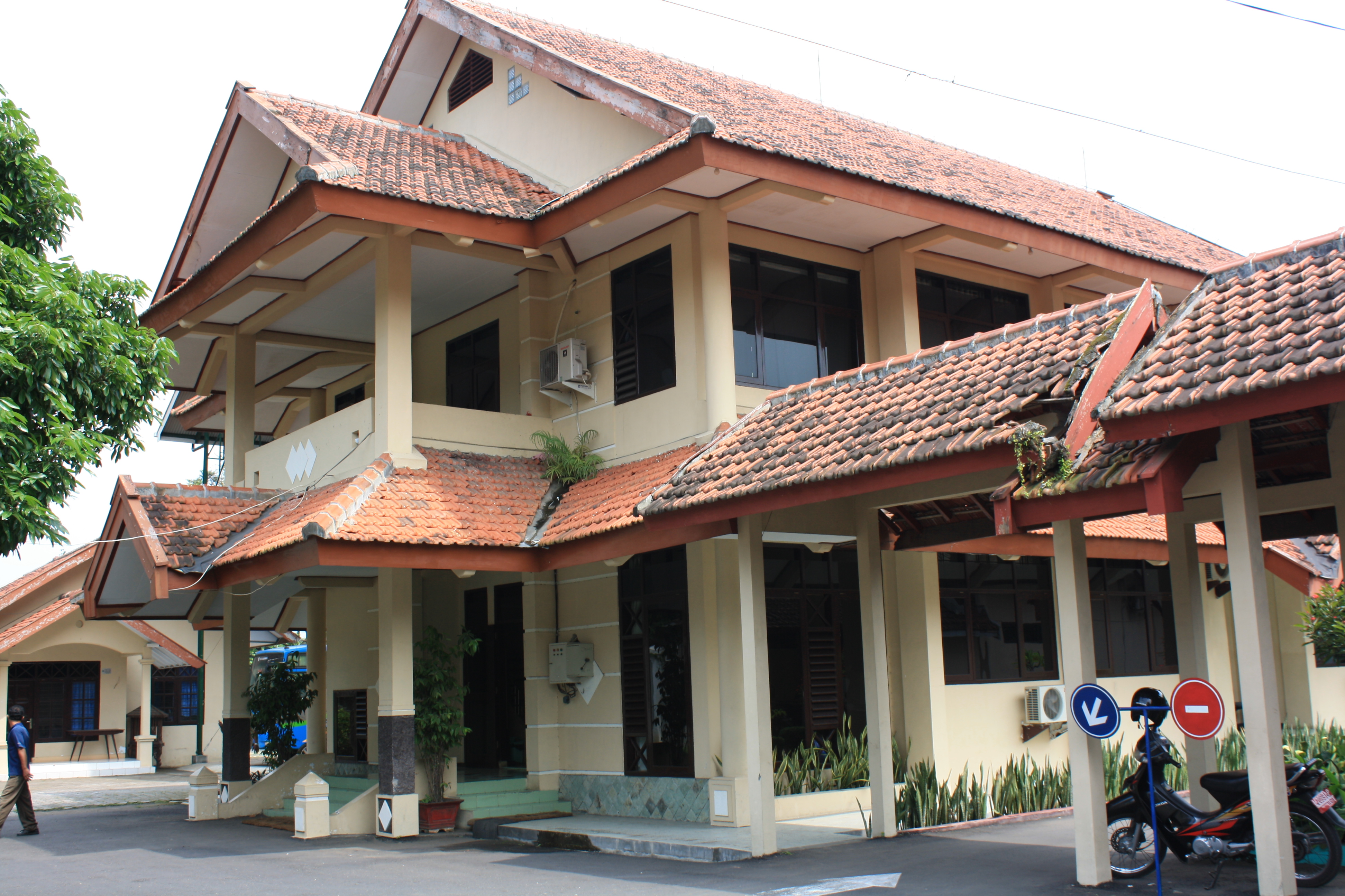 Detail Rumah Sakit Paru Jember Nomer 2