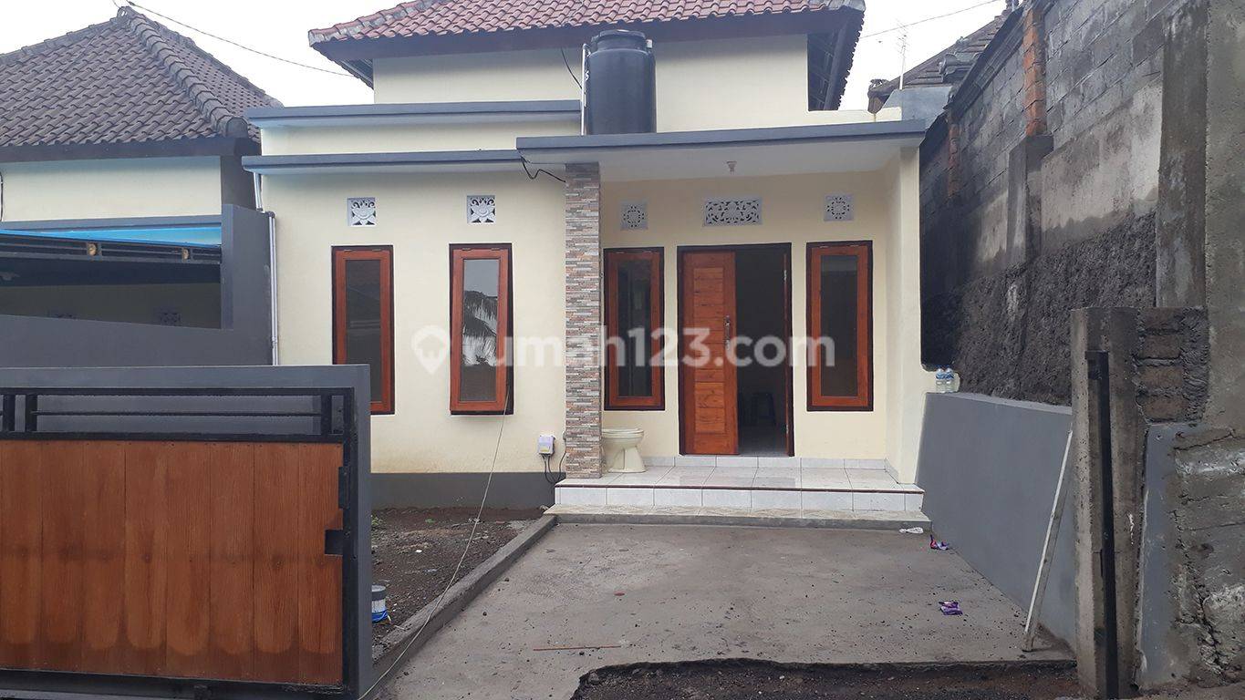 Detail Rumah Second Di Tabanan Nomer 20