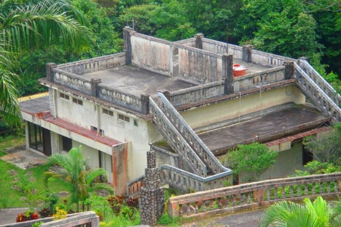 Detail Rumah Soekarno Di Puncak Nomer 34