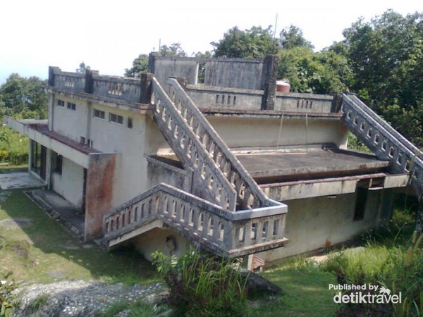 Detail Rumah Soekarno Di Puncak Nomer 53