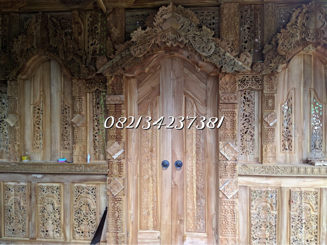 Detail Rumah Style Bali Pintu Gebyok Nomer 26