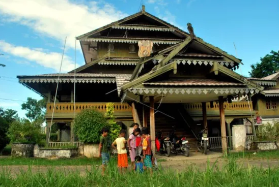 Detail Rumah Sulawesi Tenggara Nomer 30