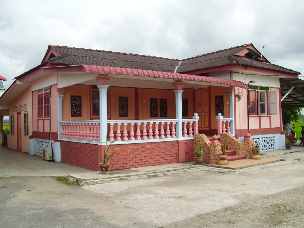 Detail Rumah Tepi Sawah Nomer 39