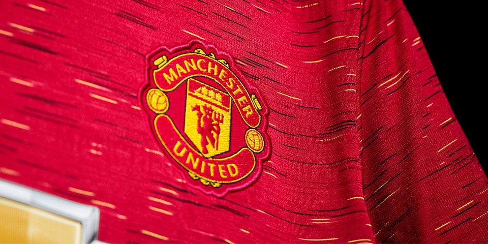 Detail Wallpaper Jersey Manchester United Nomer 41