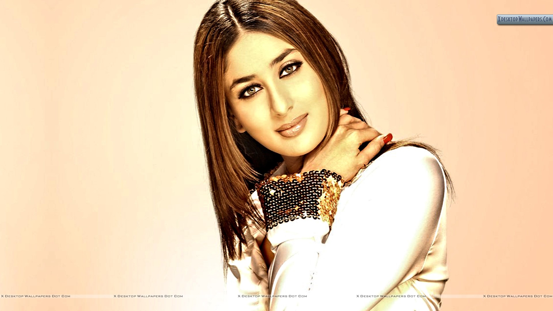 Detail Wallpaper Kareena Kapoor Nomer 23