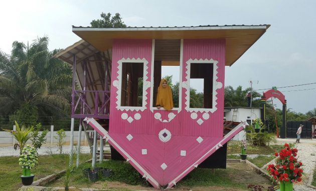 Detail Rumah Terbalik Bengkulu Nomer 10