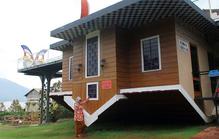 Detail Rumah Terbalik Di Bekasi Nomer 19