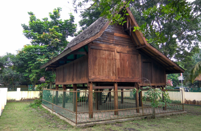 Detail Rumah Terbalik Di Bekasi Nomer 39