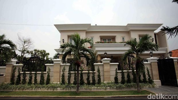 Detail Rumah Termegah Di Indonesia Nomer 23