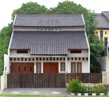 Detail Rumah Tingkat Belakang Nomer 26