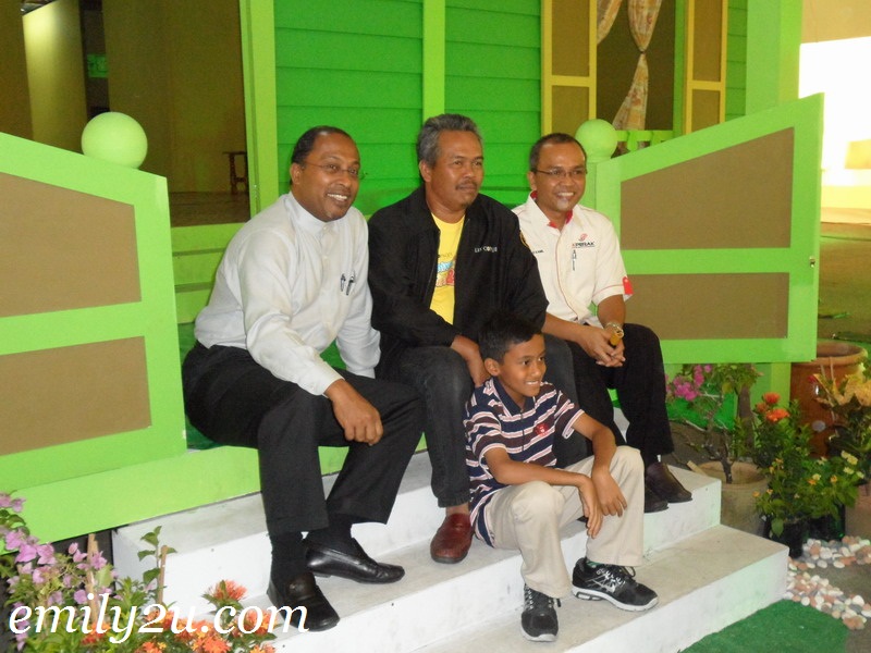 Detail Rumah Upin Ipin Yang Asli Nomer 52