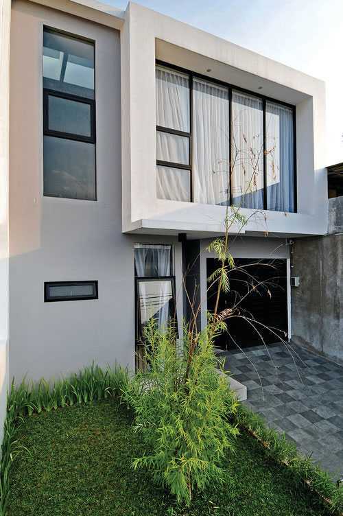 Detail Rumah Urban Modern Nomer 6