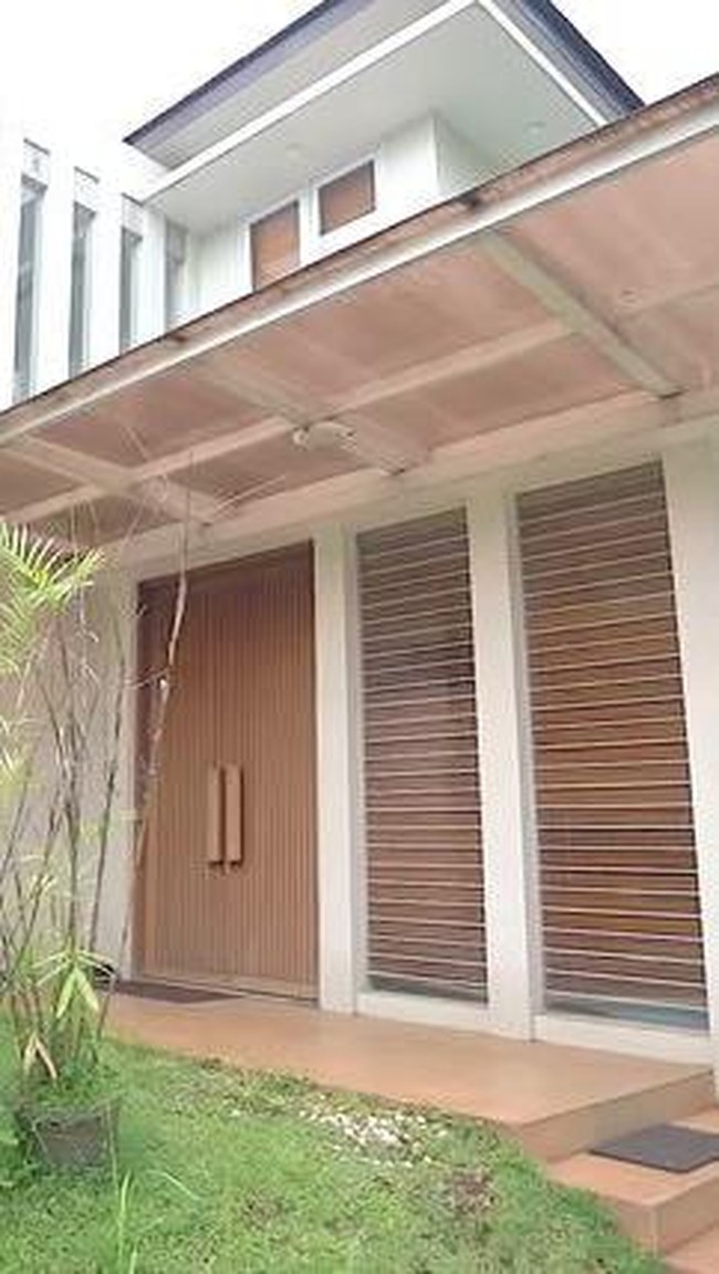 Detail Rumah Vicky Prasetyo Nomer 25