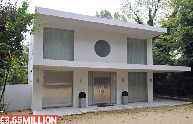 Detail Rumah Zayn Malik Nomer 28