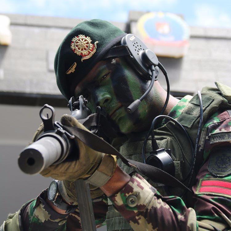 Detail Wallpaper Kostrad Nomer 27