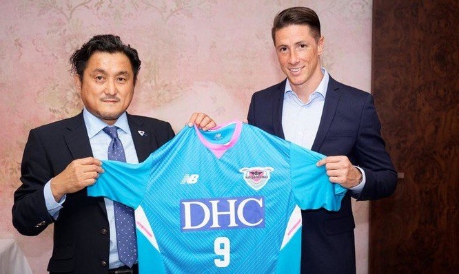 Detail Sagan Tosu Jersey Nomer 25