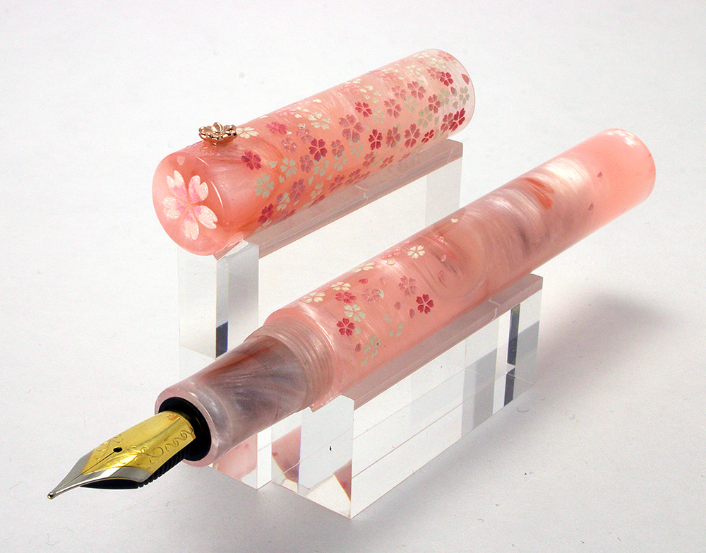 Detail Sakura Fountain Pen Nomer 35