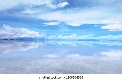 Download Salar De Uyuni Wallpaper Nomer 12