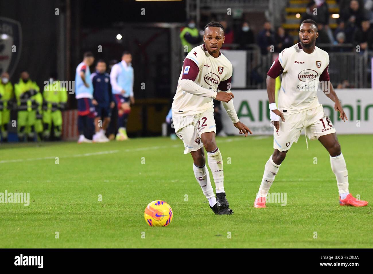 Detail Salernitana Calcio Logo Nomer 55