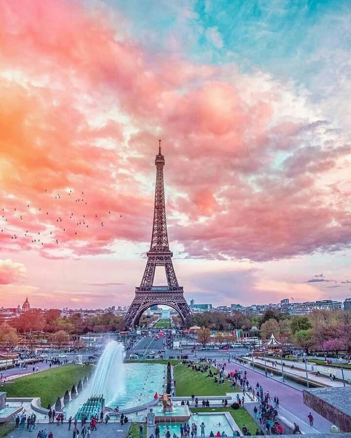 Detail Wallpaper Menara Eiffel Animasi Nomer 36