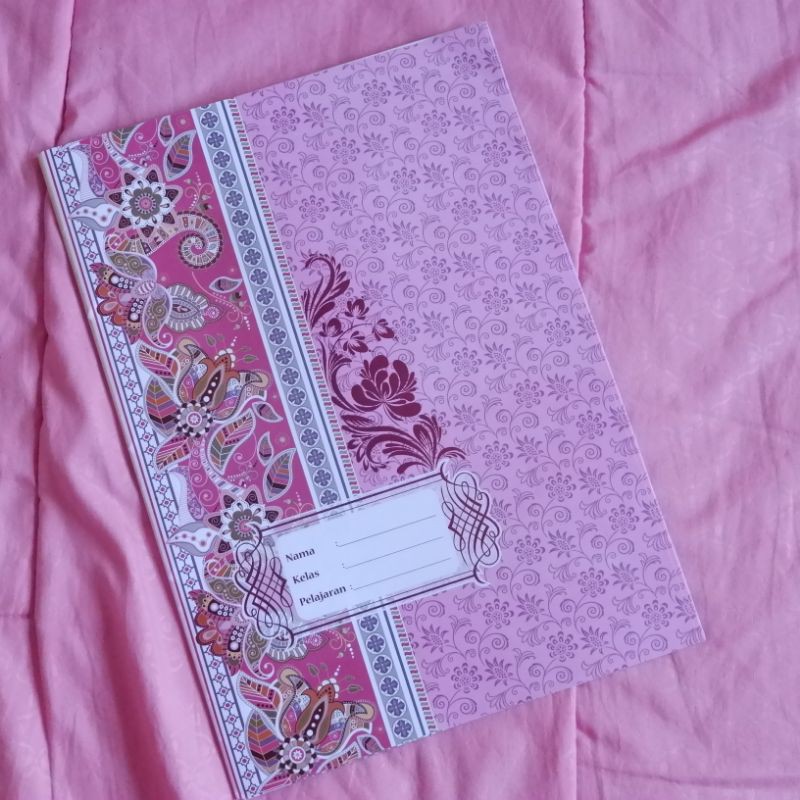 Detail Sampul Buku Warna Pink Nomer 41